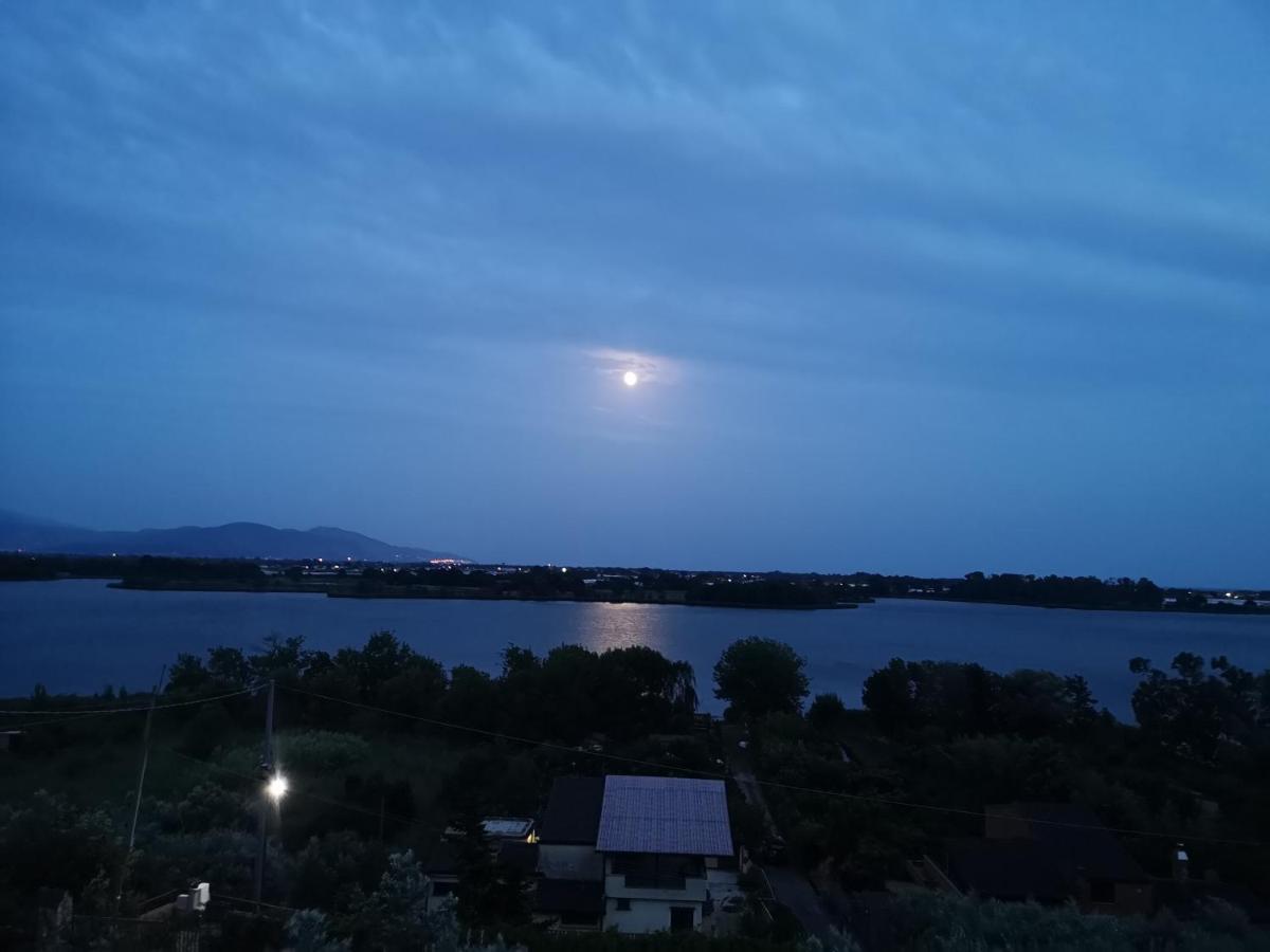 Sul Lago Dorato 테라치나 외부 사진